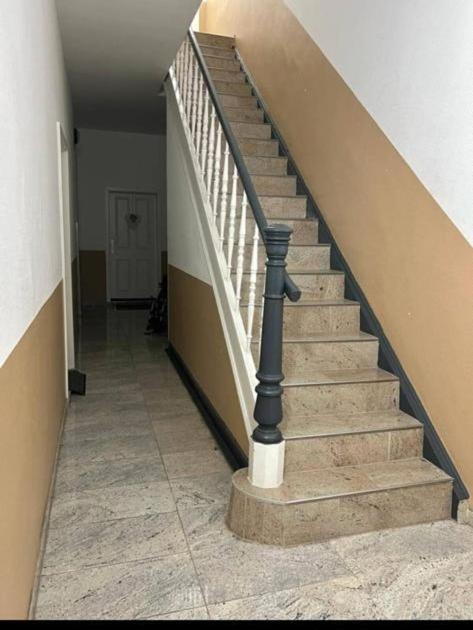 City-Apartment In Krefeld, Kueche, Naehe Duesseldorf Messe 外观 照片